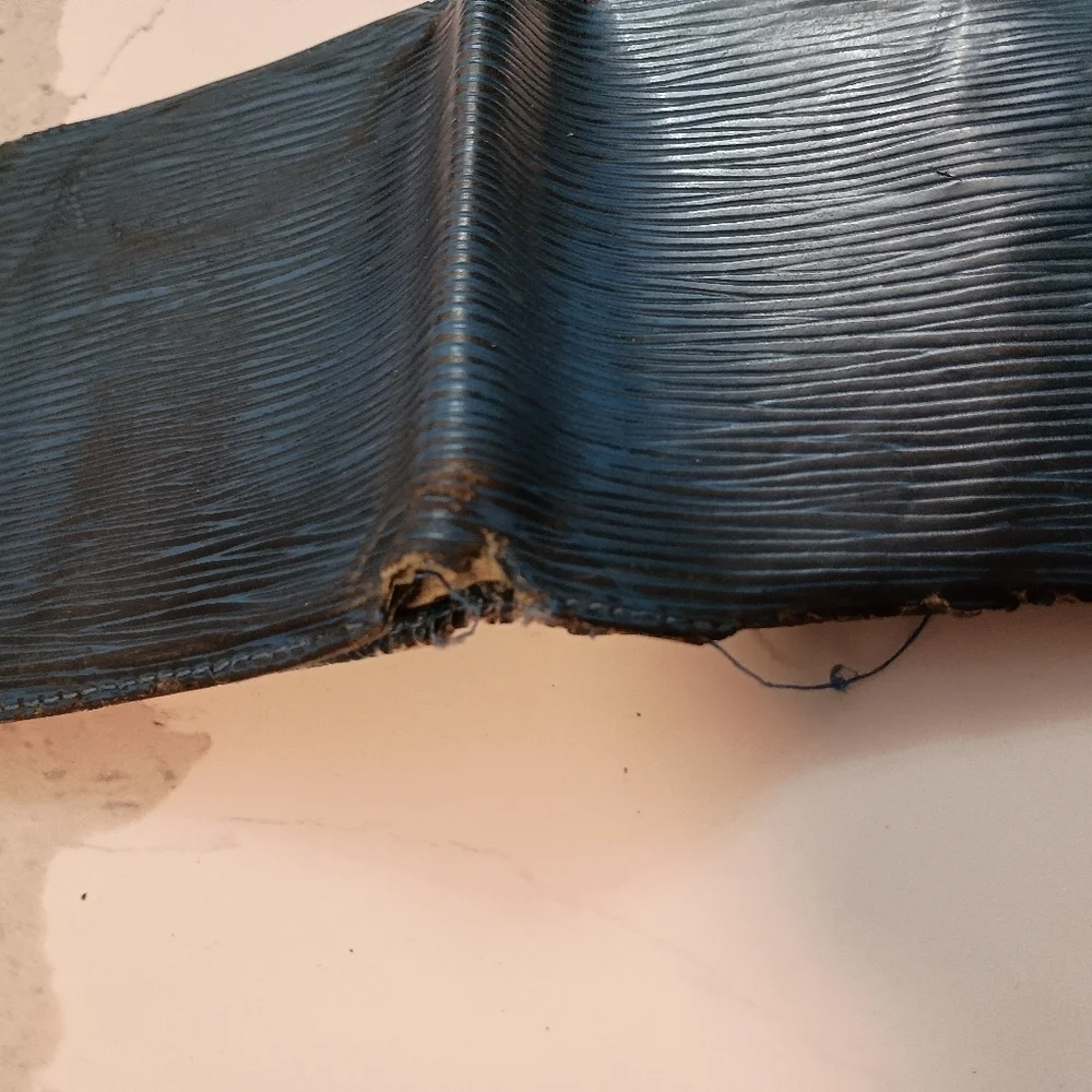 Louis Vuitton men's wallet blue